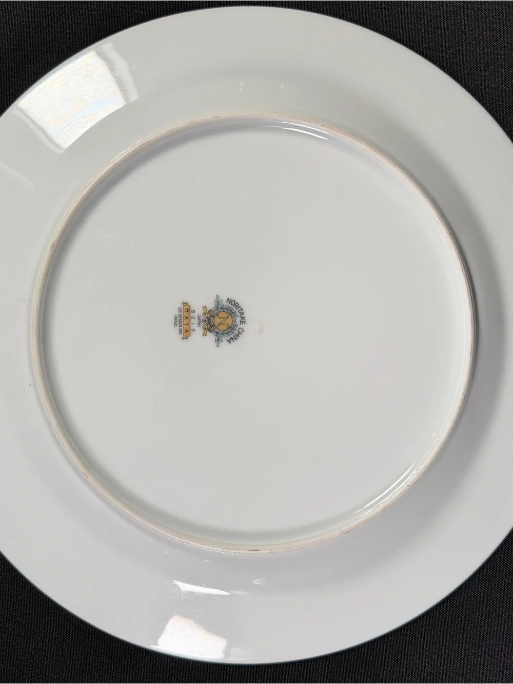 Noritake Maya Fine China 6 piece Place-setting MCM geometric pattern